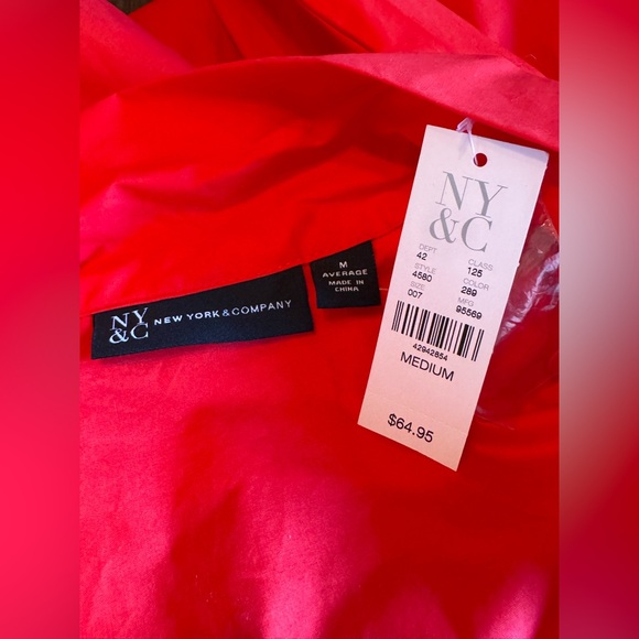 New York & Company Red Tie-Neck Balloon Sleeve Blouse NWT Medium - Picture 7 of 8